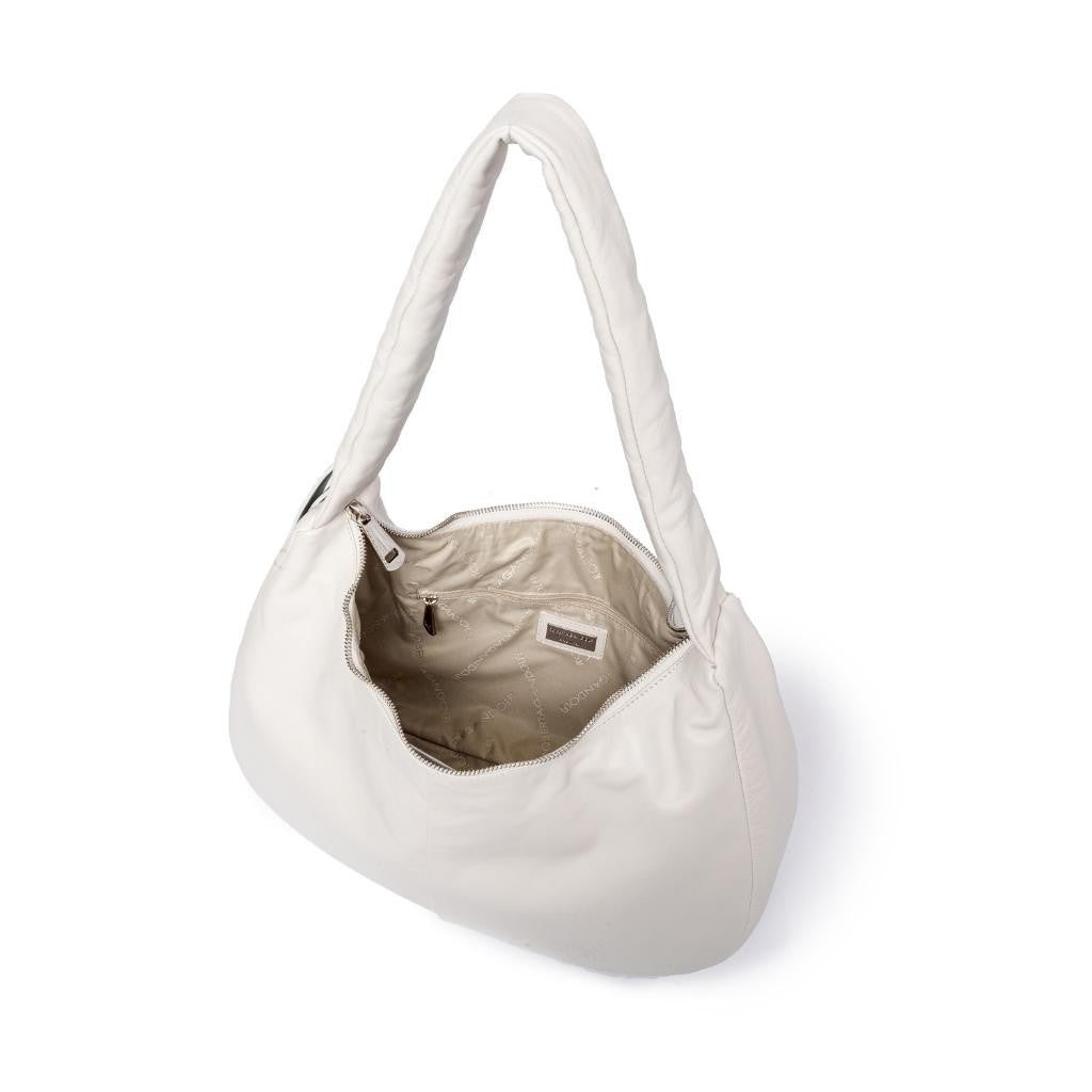 Azzura Hobo medium in soft nappa leather with adjustable curled handle