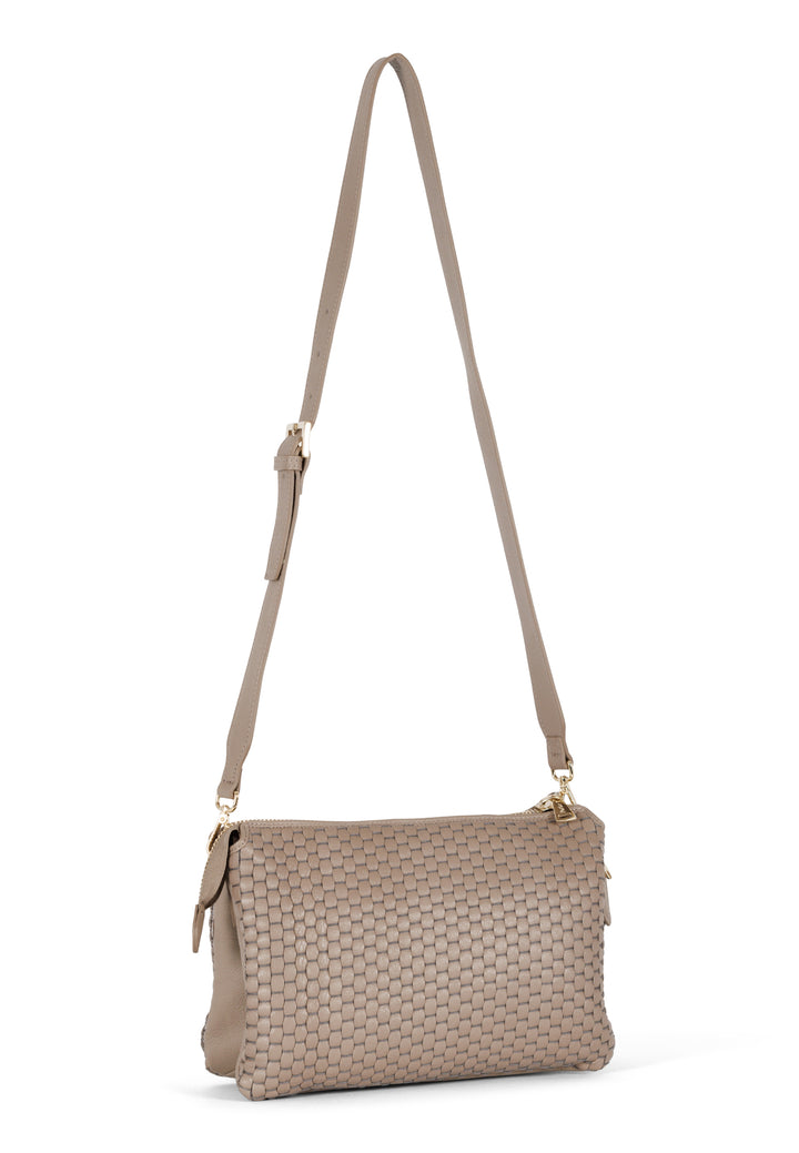 Alt tag: Elegant woven leather crossbody bag in beige