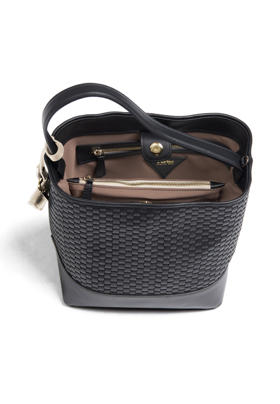 Alt tag: Stylish black woven leather handbag with adjustable shoulder strap