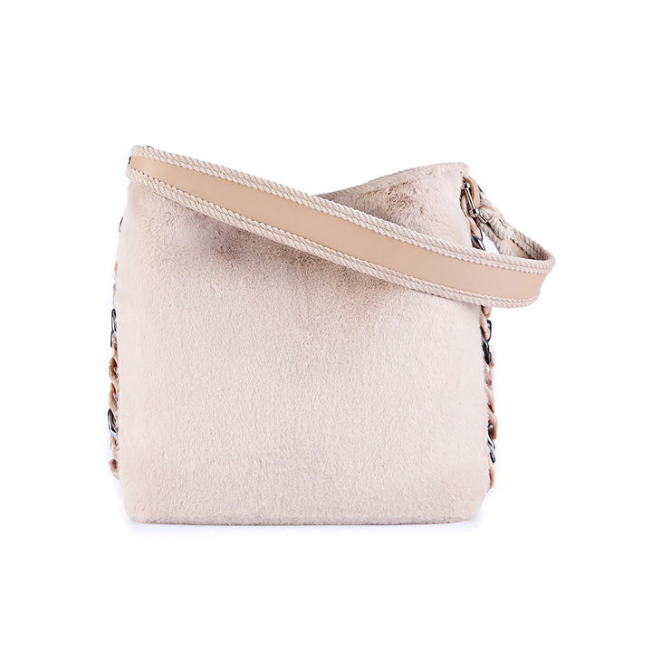 Beige faux fur handbag with chain details and a shoulder strap