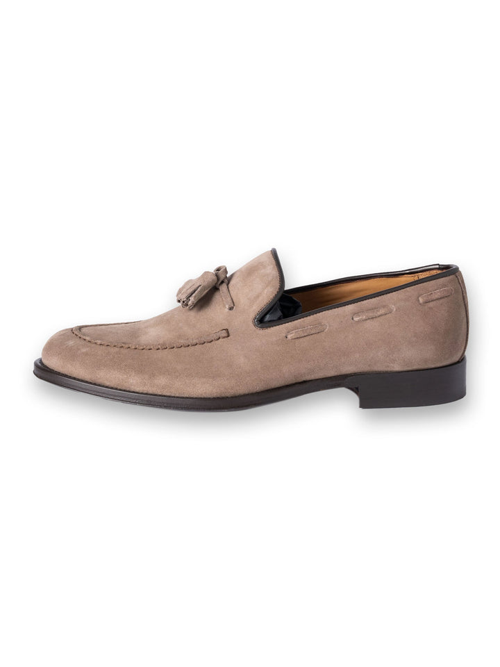 Men's beige suede tassel loafers with black sole